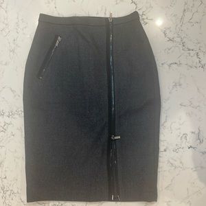Amazing pencil WOOL skirt!